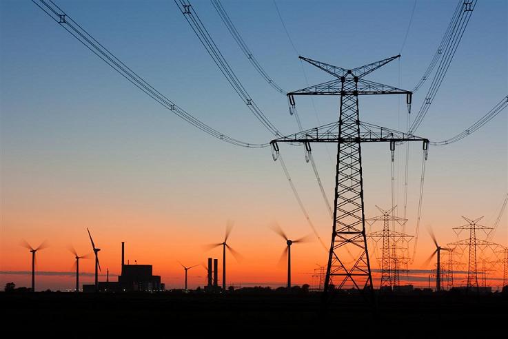 Programa leva energia a 20 mil fam